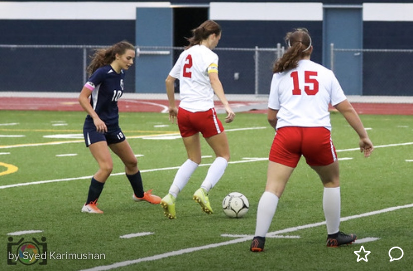 Leah Heller provides defensive support behind the midfield.