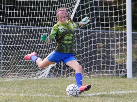 Your first female senior spotlight athlete Sarah Betts out on the field.
