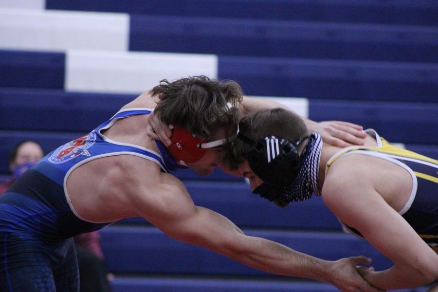Will Herring is trying to get the upper hand on his opponent.