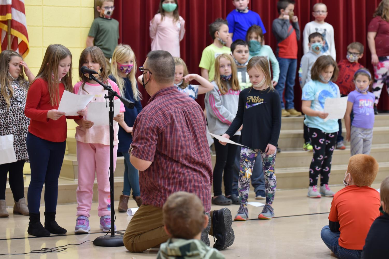 2nd+Graders+Help+Celebrate+Veterans+Day+with+a+Concert