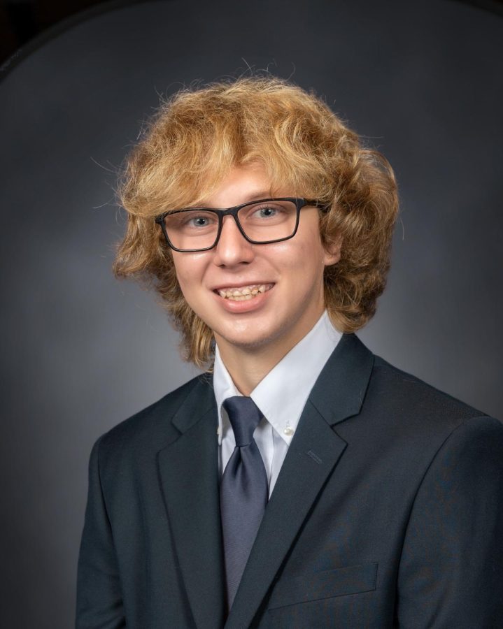 The senior formal photo of Chase Roussey, Class of 2023.