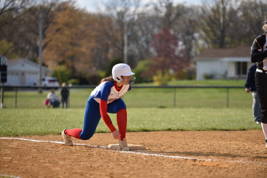 Makenna Moore prepares to get her lead off of third during their game.
