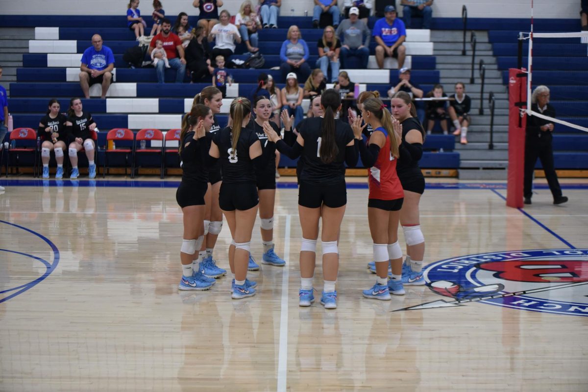 The Lady Warrior volleyball team sweeps the Purchase Line Dragons on Tuesday, September 30.