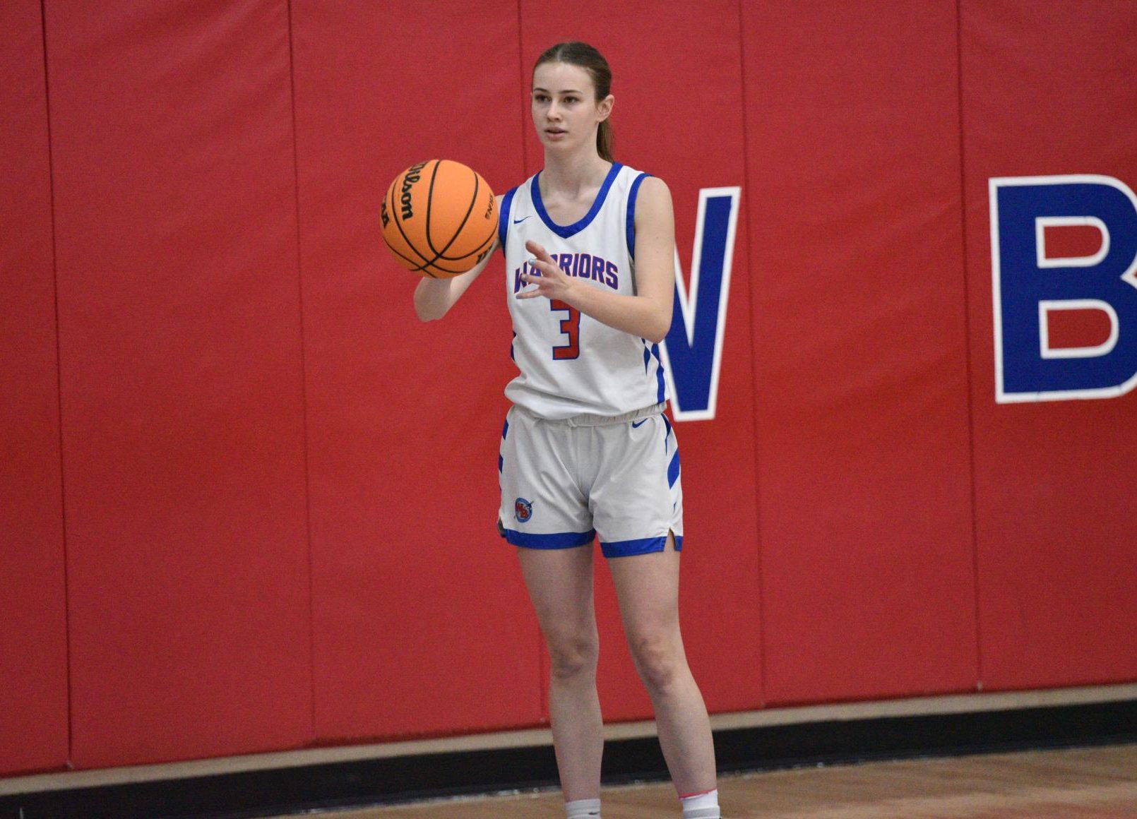 Dale passes the ball to an open teammate on the inbound.