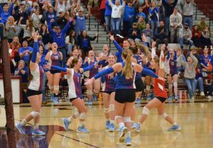 Warriors capture fourth District 6 title in four years, completing a four-peat.